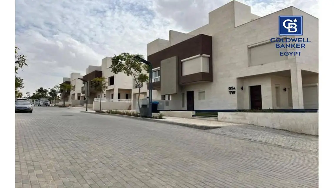 APT+Garden Resale Finished+AC&#39;s Below Market Price
