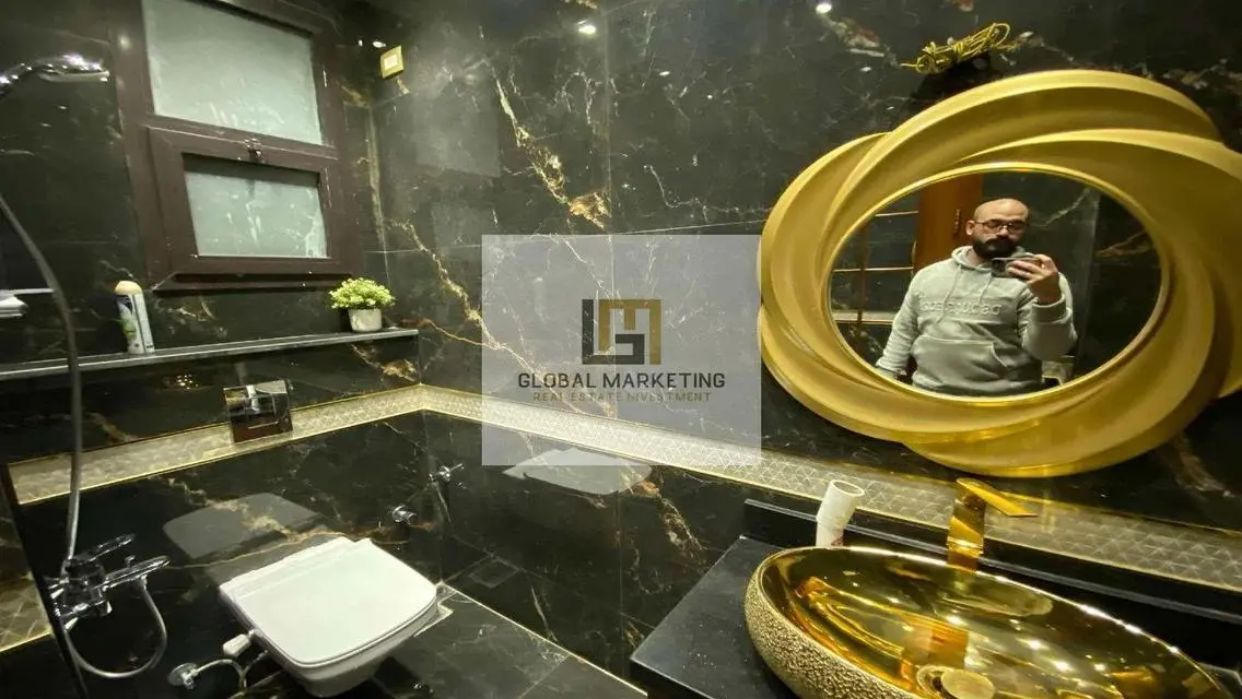 دوبلكس بجاردن ايجار مفروش فرش الترا مودرن -ايستاون