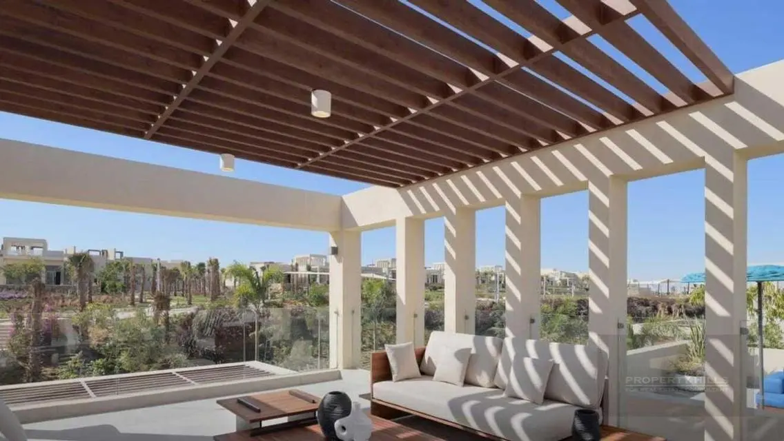 400m Villa near Mall of Egypt+2 million DP over 8y
