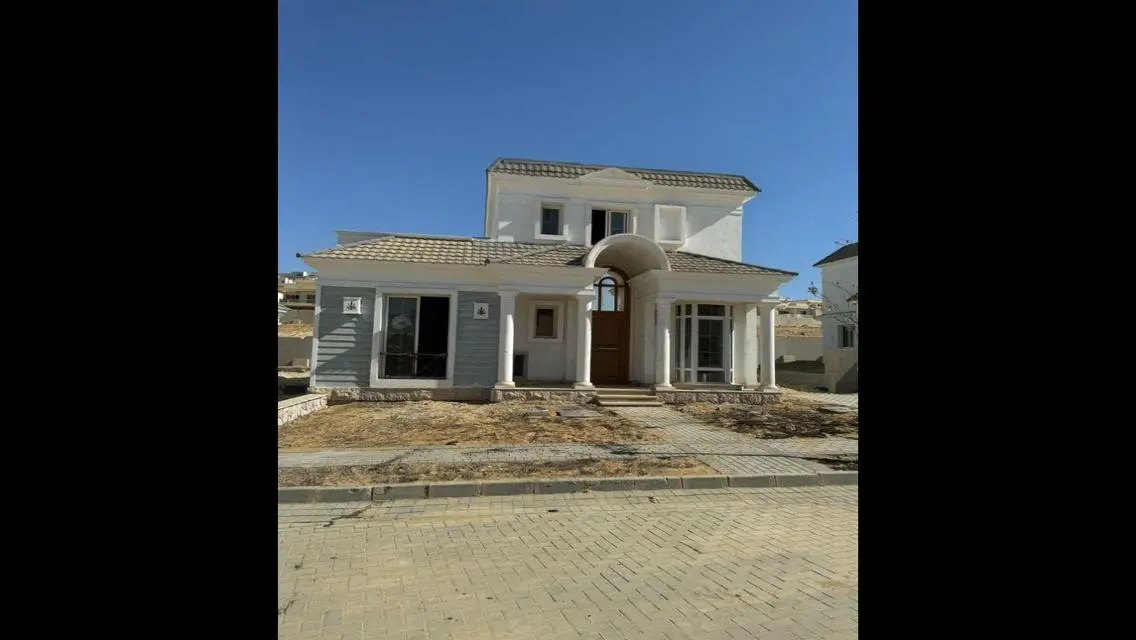 Stand alone for sale Mv park prime location