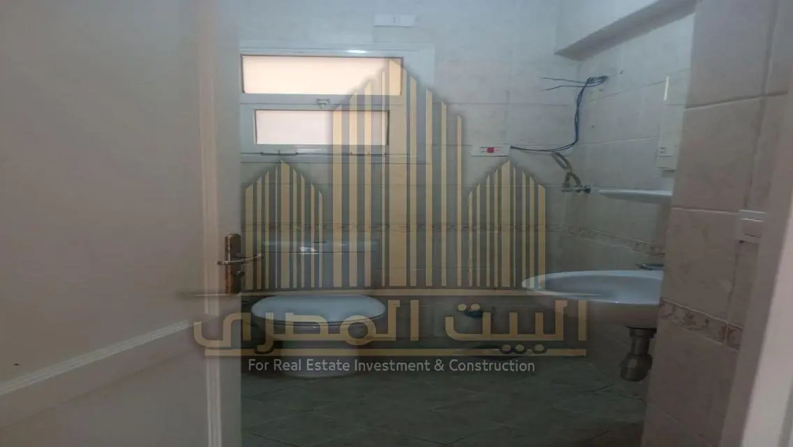 شقه 162م للايجار قانون بالرحاب بجوار افنيو مول