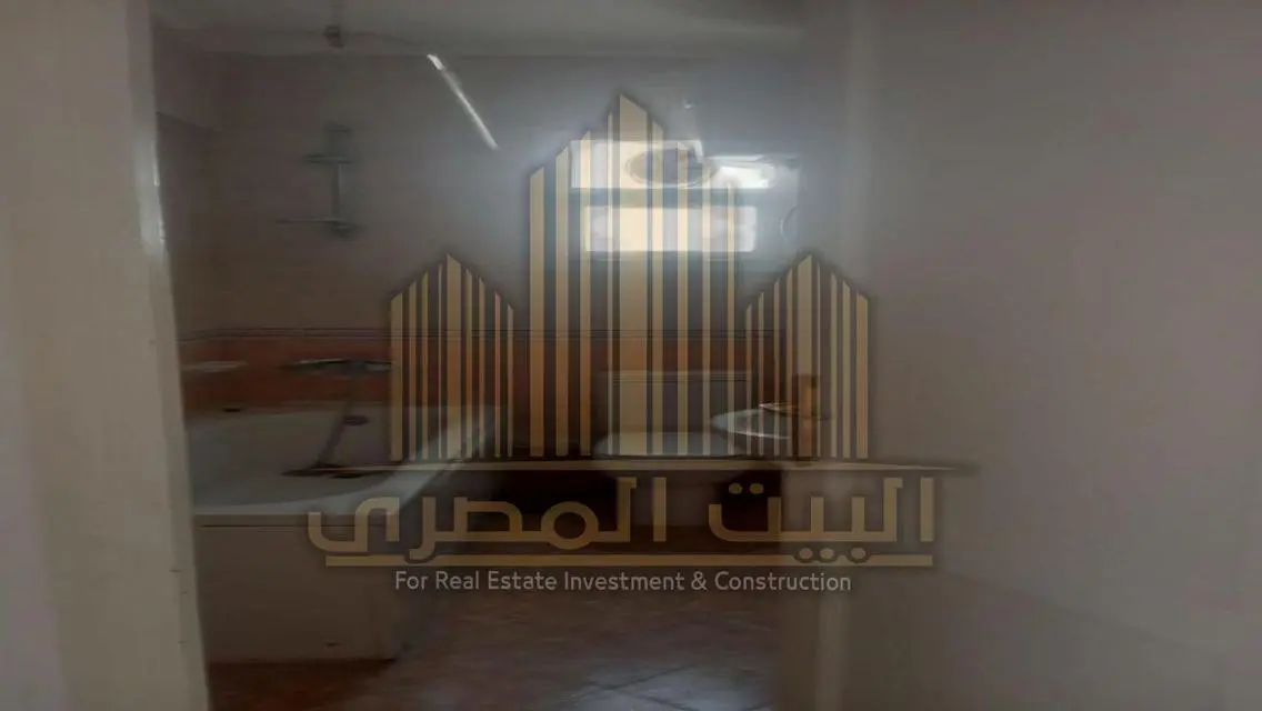 شقه 162م للايجار قانون بالرحاب بجوار افنيو مول