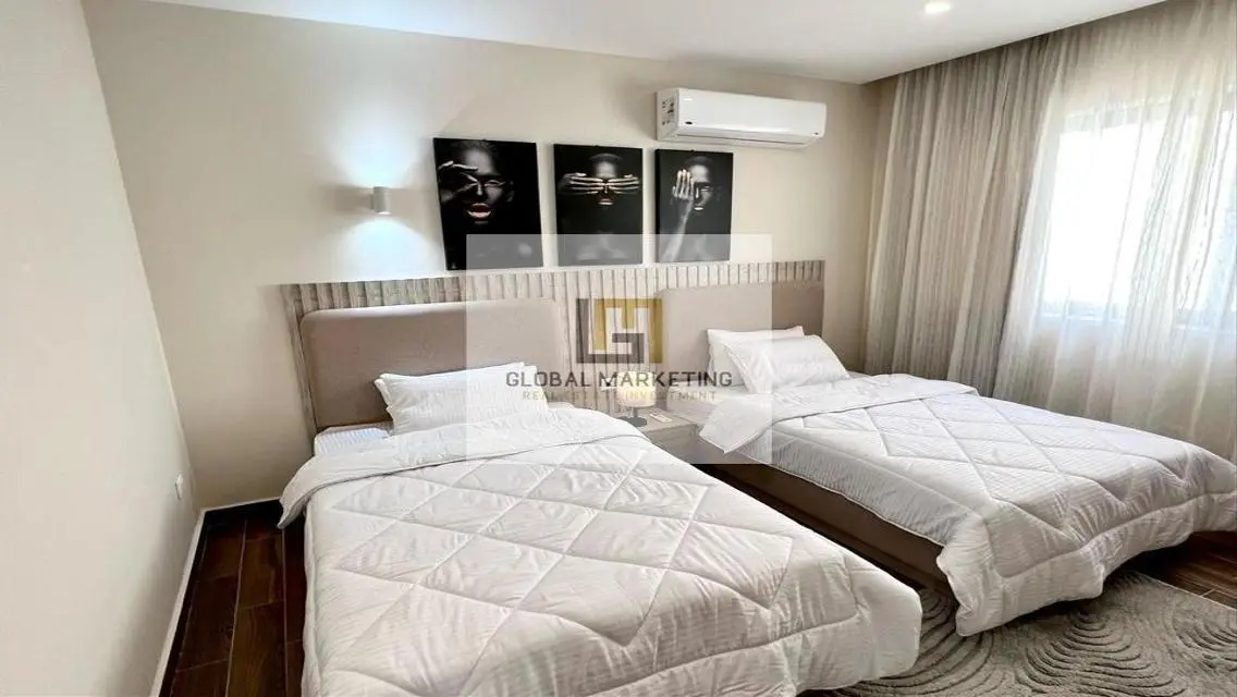Luxury Furnished Apartment - for rent in Lake View