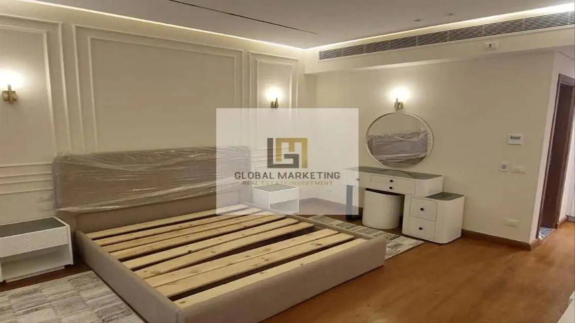 Furnished Penthouse - Private Pool - Lake View