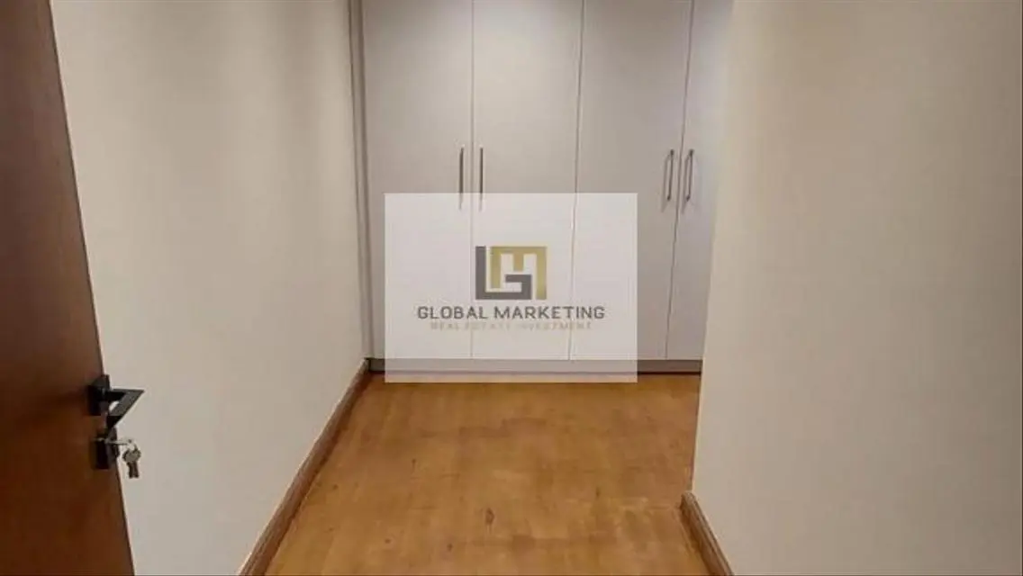 Furnished Penthouse - Private Pool - Lake View