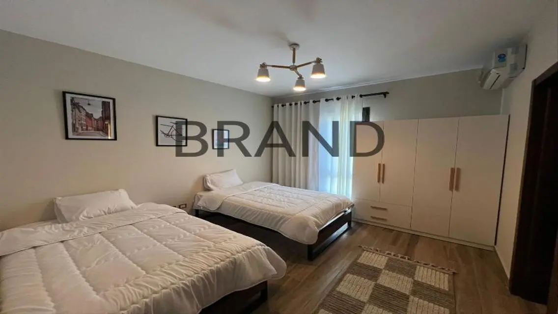 A fully furnished 2-bedroom apartment  In  Eastown