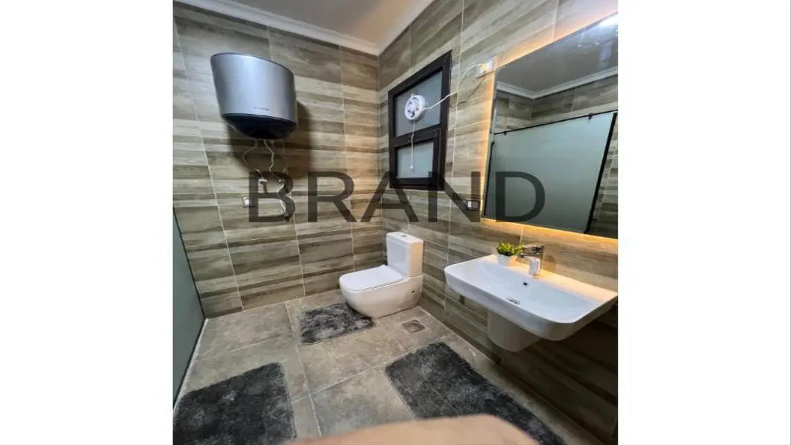 A fully furnished 2-bedroom apartment  In  Eastown