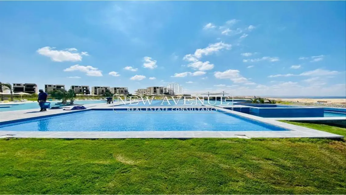 Luxury Villa for Sale with Private Garden in Prime Location