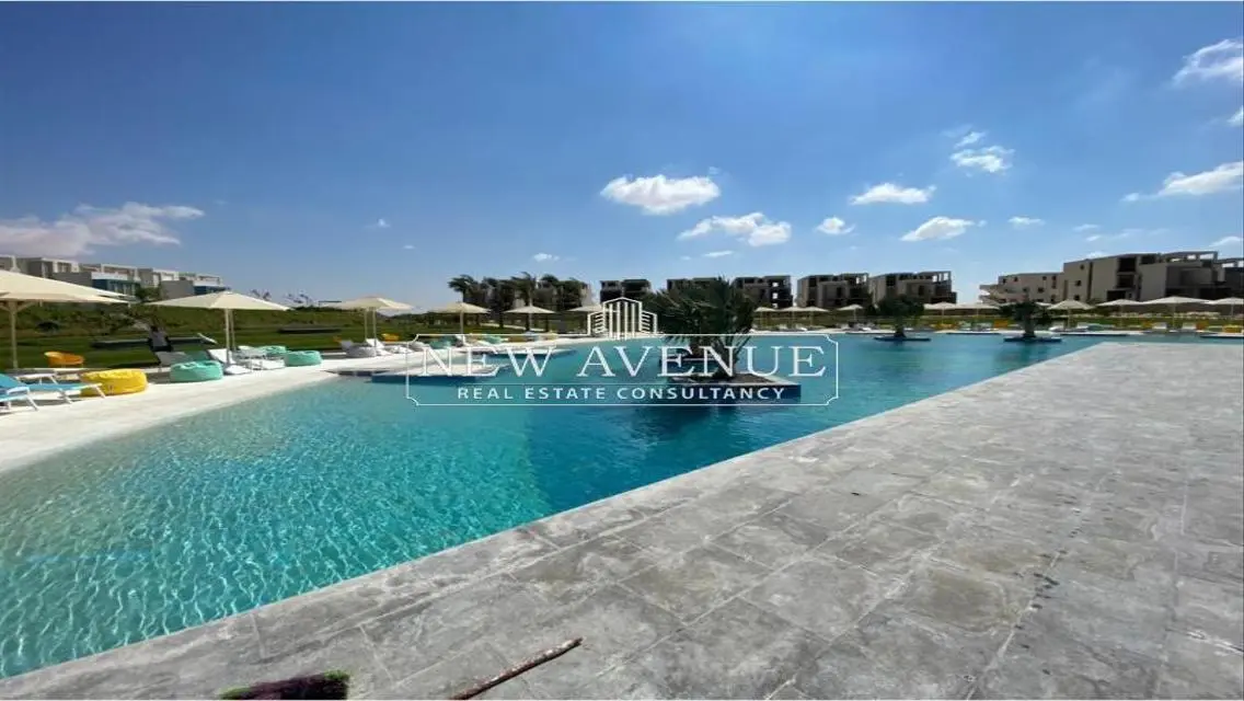 Luxury Villa for Sale with Private Garden in Prime Location