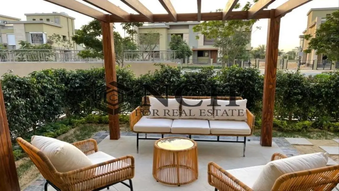 LUXURY HOTEL APT GARDEN 142M, FURNISHED, VILLETTE.