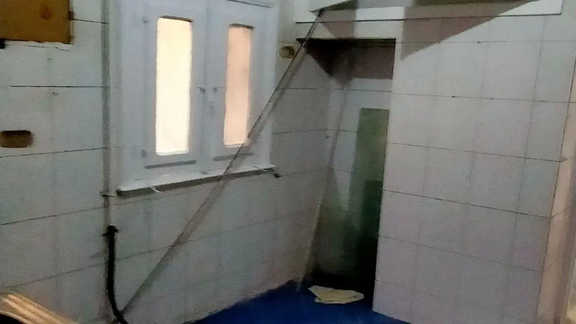 مقر اداري في شارع جامعه الدول العربيه الرئيسي180م