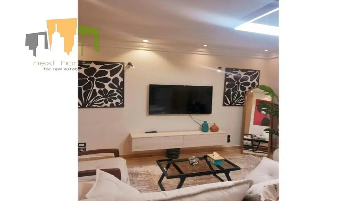 استوديو للايجار مغروش b7 بجوار الخدمات اول سكن