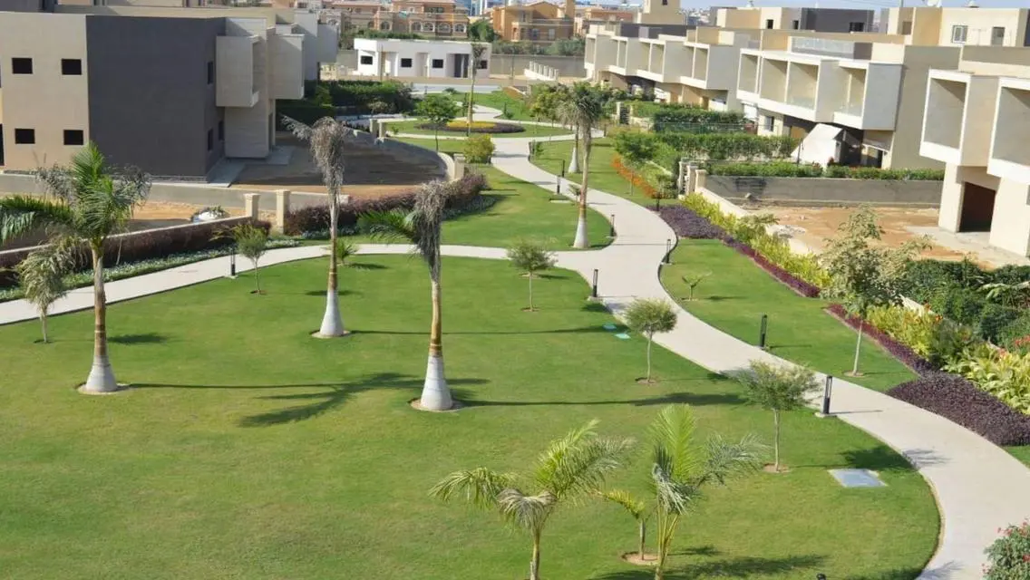 Town house 400 SQM Ready to move _In Joya