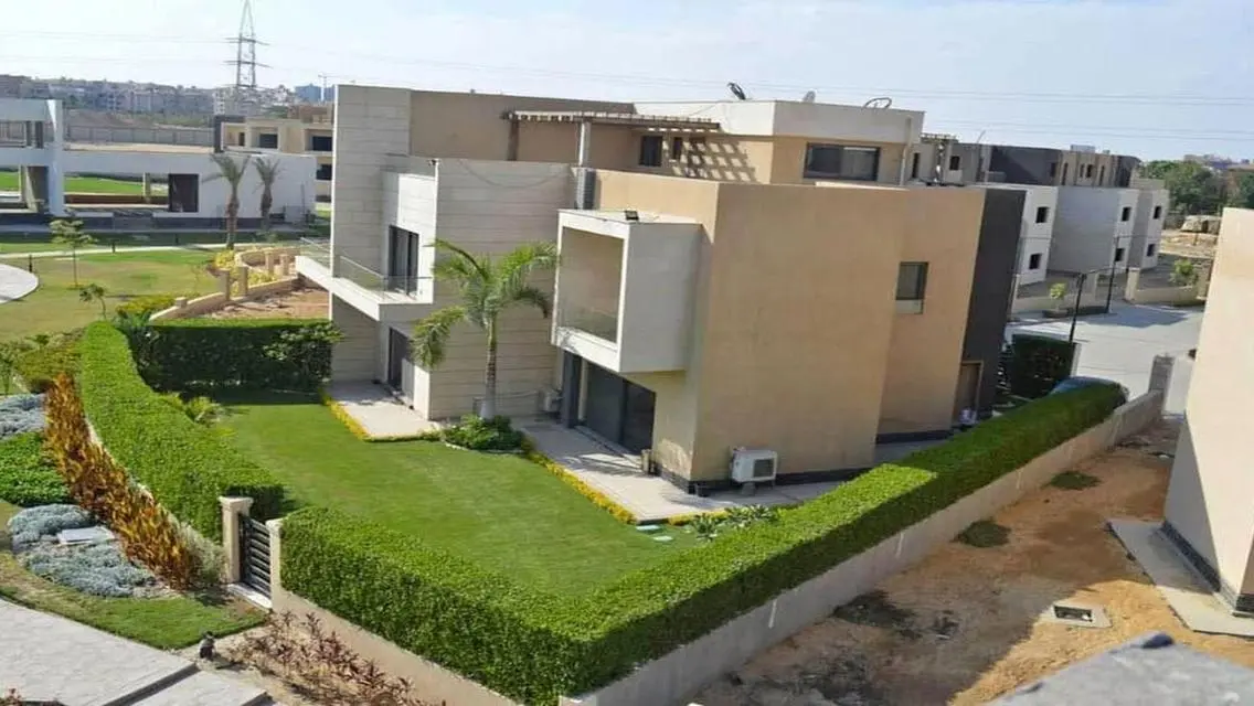 Town house 400 SQM Ready to move _In Joya