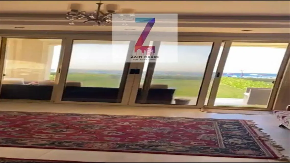 للبيع توين هاوس لاسيرينا الساحل صف اول علي البحر