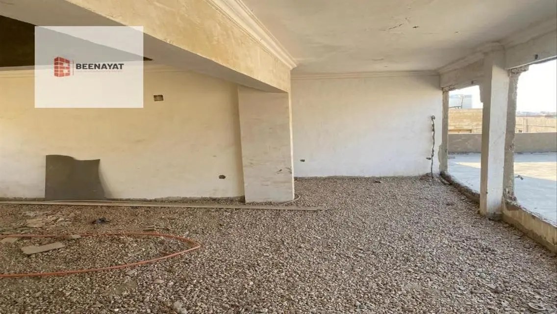 Stunning 400 sqm Apartment for Sale in a Quiet Neighborhood