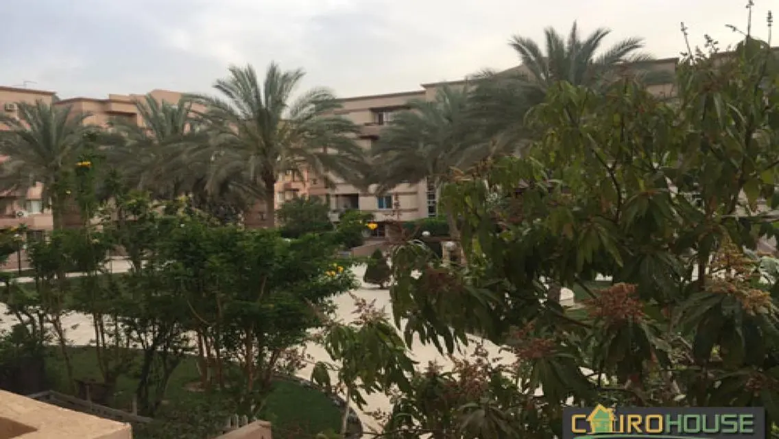شقة فاخرة للإيجار بسعر مغري في موقع متميز