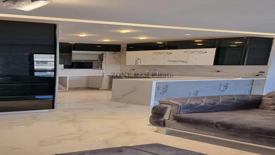 شقة مذهلة للبيع في I-Zone بسعر 55000