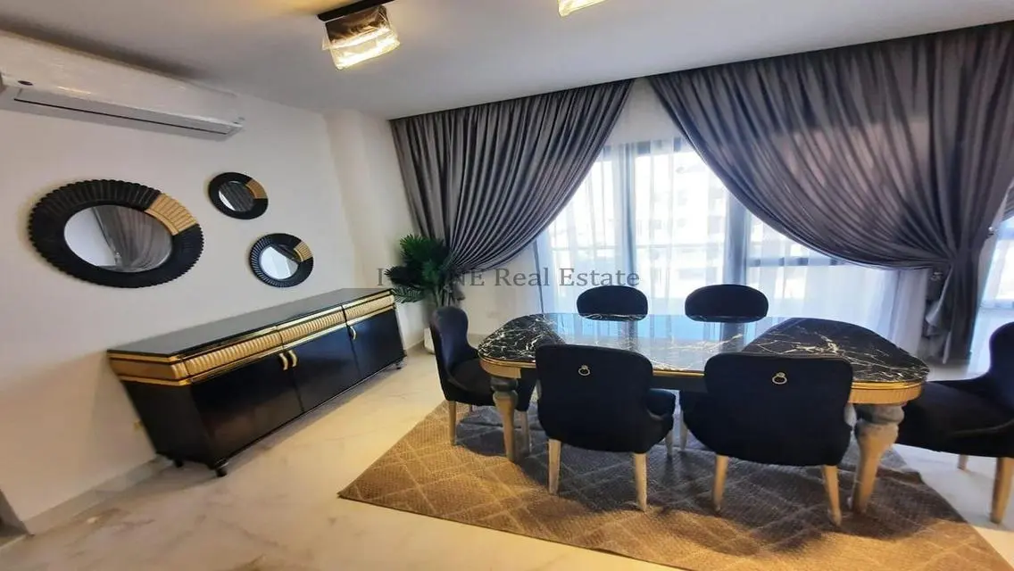 شقة مذهلة للبيع في I-Zone بسعر 55000