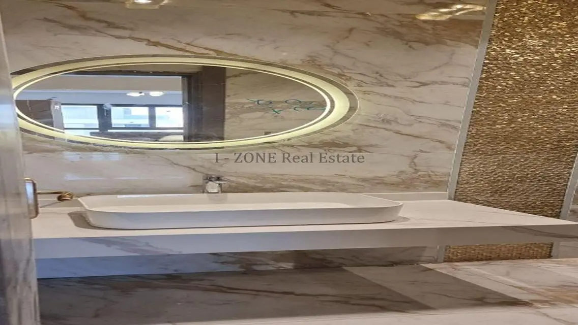 شقة مذهلة للبيع في I-Zone بسعر 55000