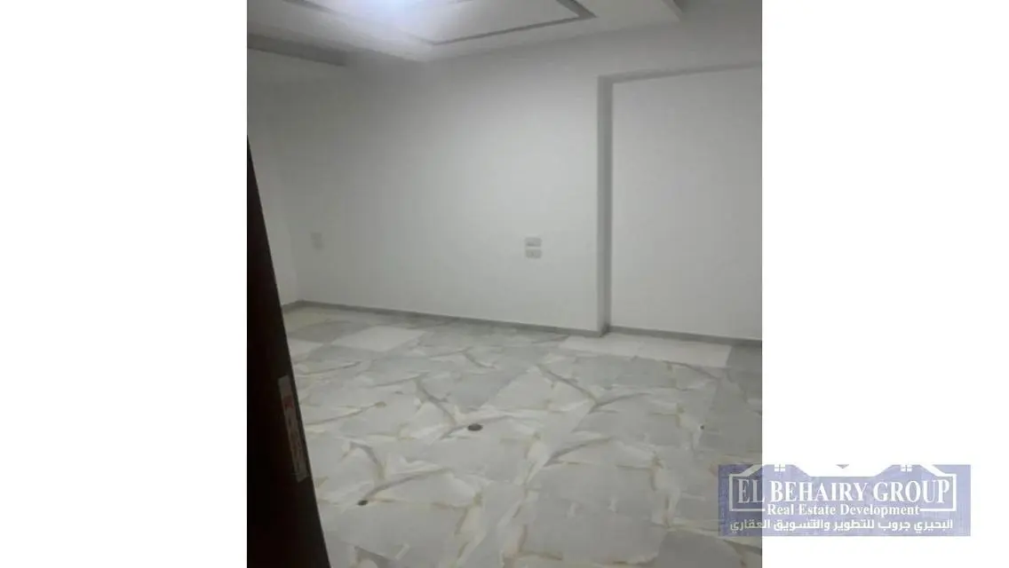Stunning Apartment for Rent in Golden Square
