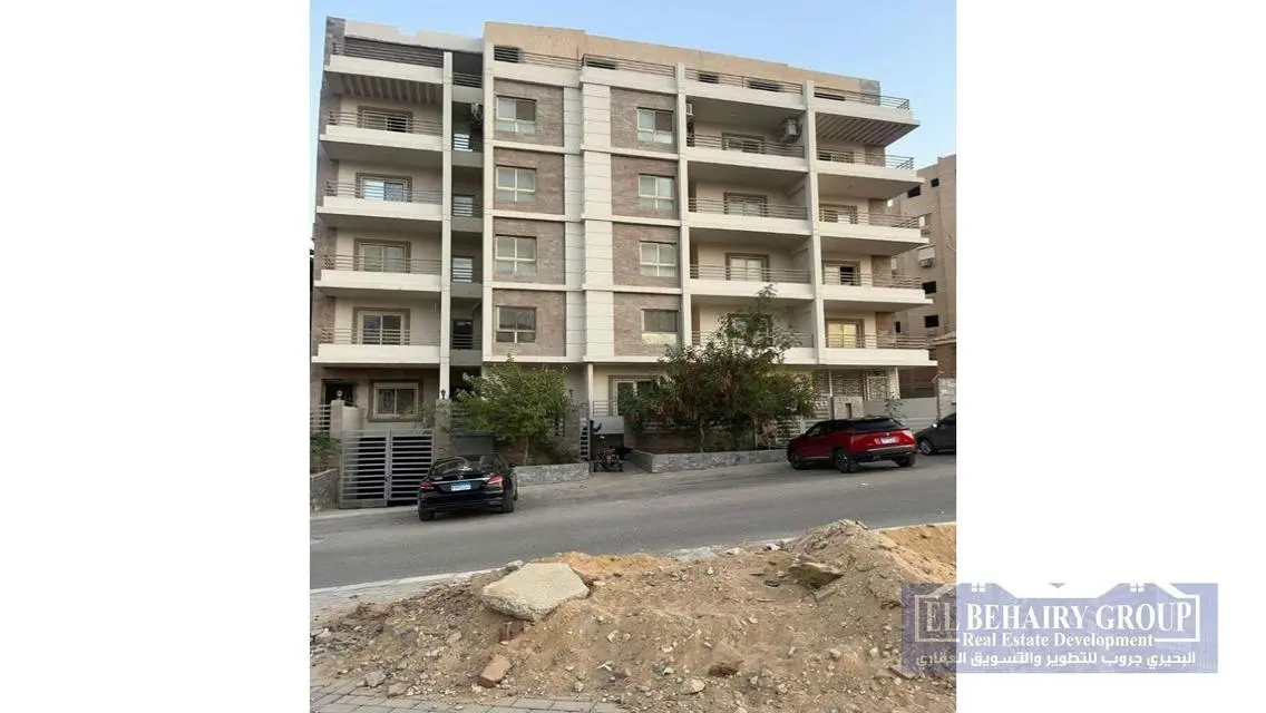 Stunning Apartment for Rent in Golden Square