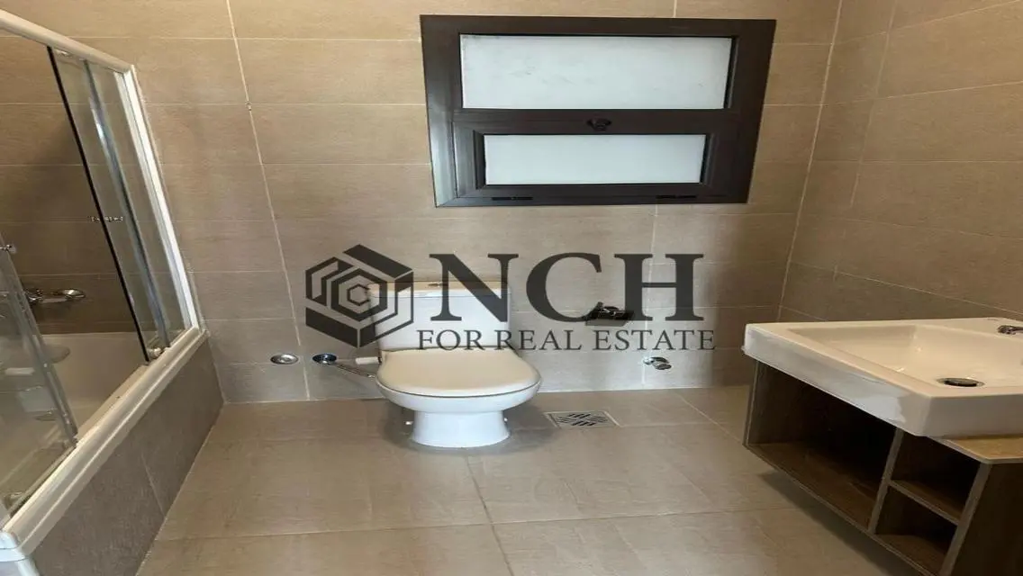 Luxury 3 Bedroom Apartment in Prime Location