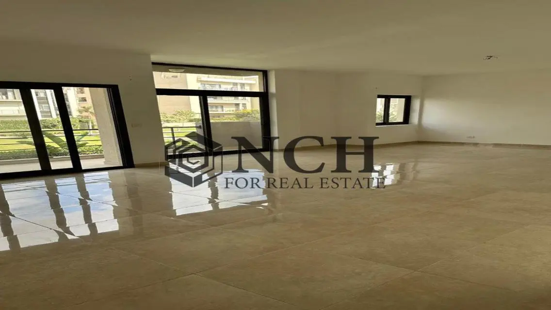 Luxury 3 Bedroom Apartment in Prime Location