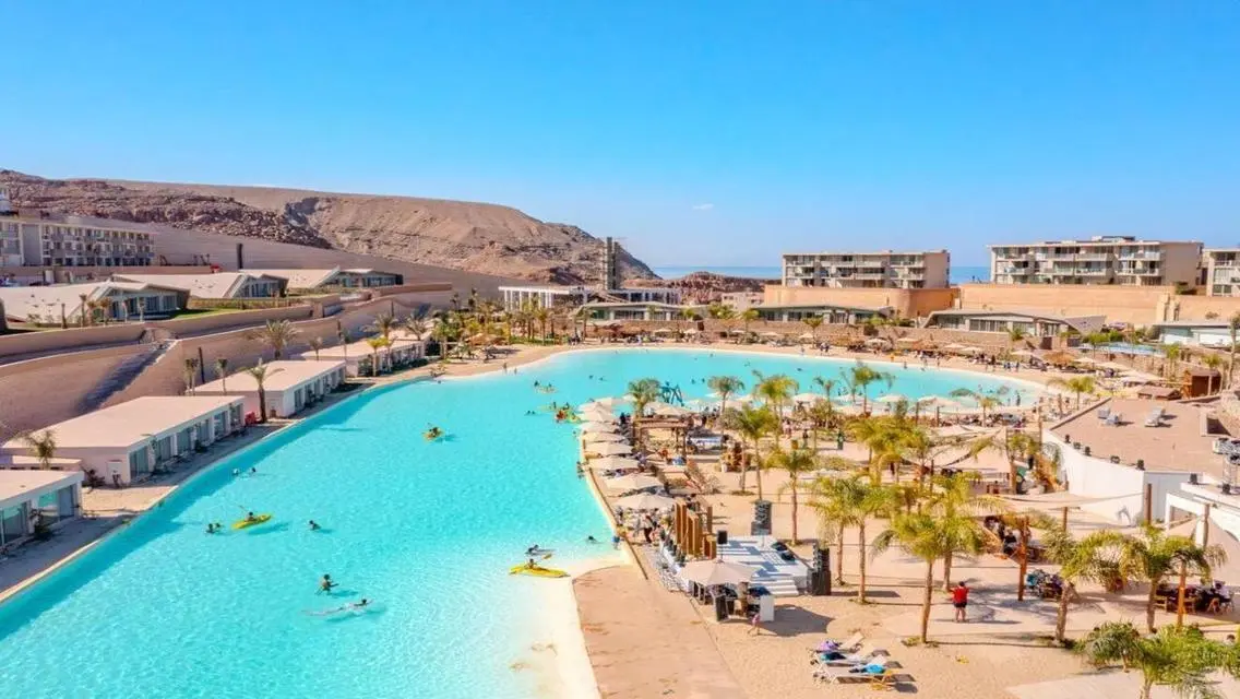 شقة للبيع في موقع مميز بحارس أمن