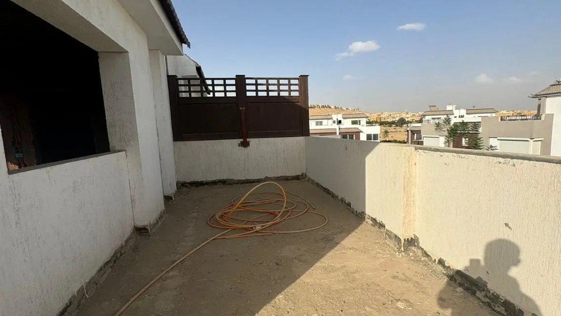 فيلا مميزة بمساحة 1000 متر للبيع