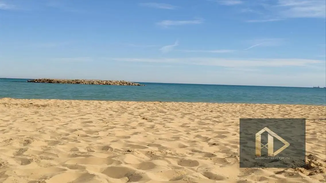 فيلا فاخرة مع مسبح خاص وحديقة