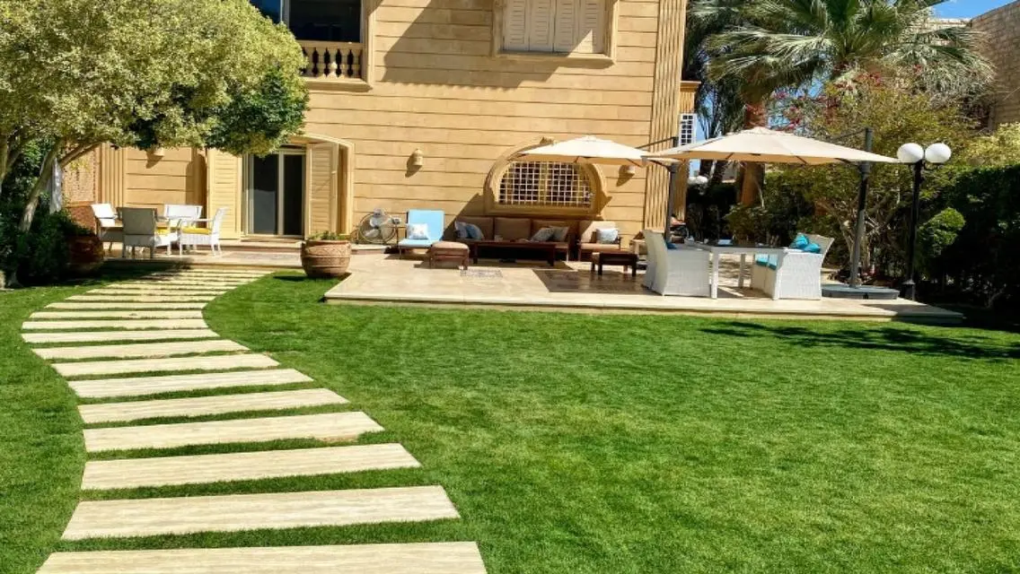 Luxurious Villa for Sale with 600 sqm in Prime Location