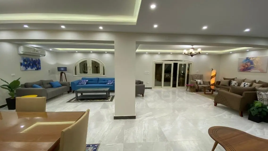 Luxurious Villa for Sale with 600 sqm in Prime Location