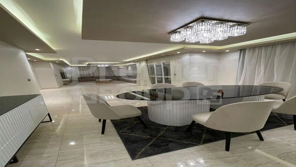 Luxury Apartment for Rent in Prime Location