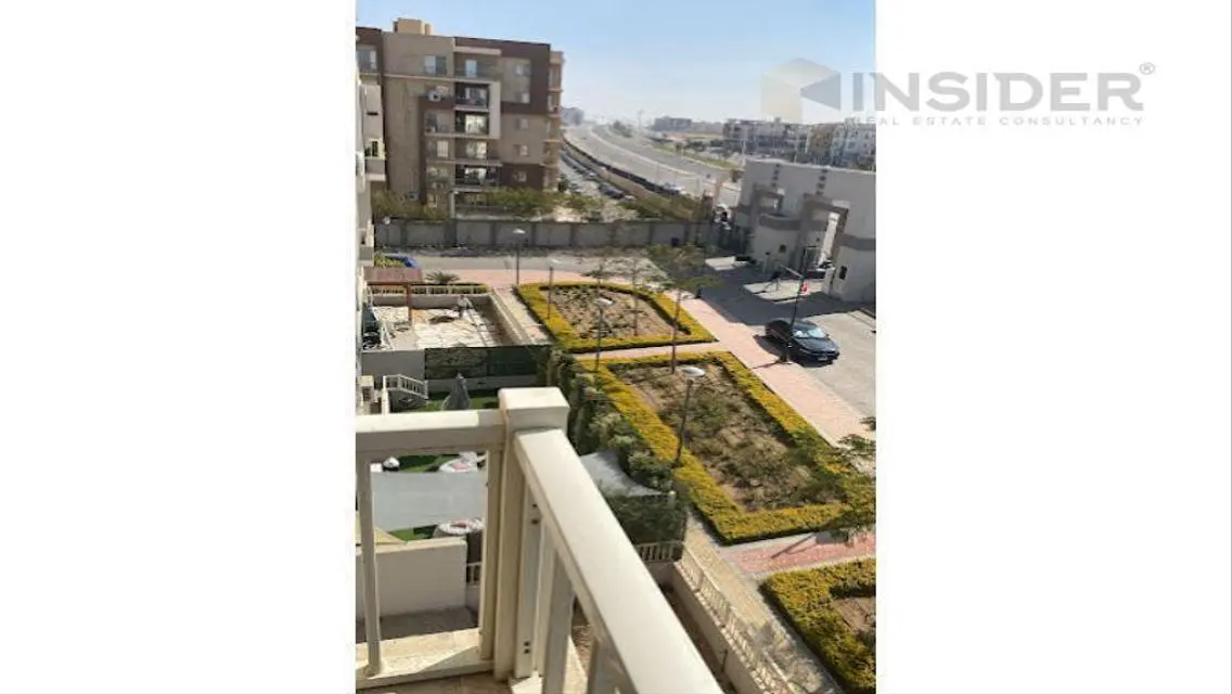 Luxurious 10-Room Apartment with Exclusive Amenities