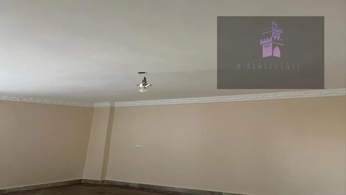 Rental Apartment with 180 Square Meters in Prime Location