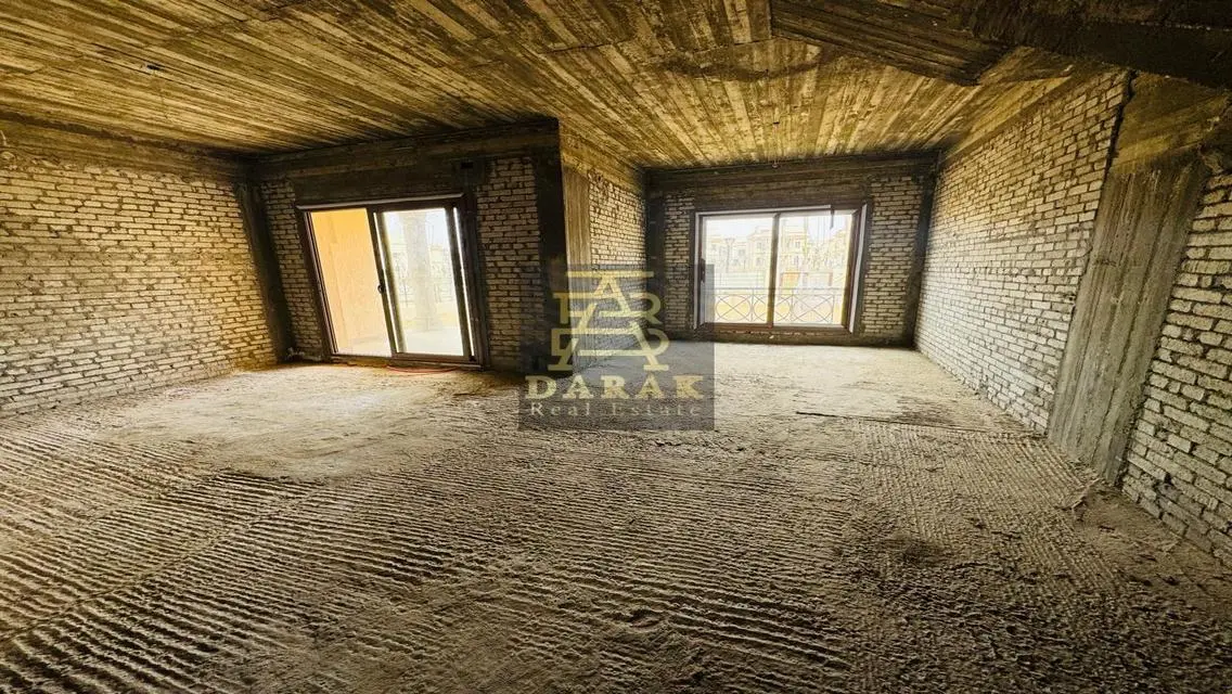 Luxury Villa for Sale with Private Garden