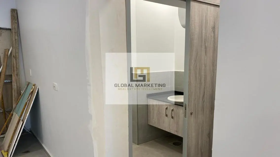 Stunning Apartment for Sale, Meter Space