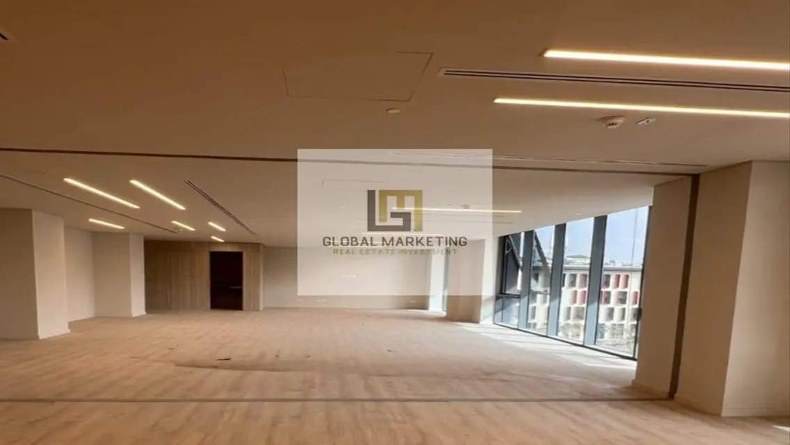 Spacious 600 Sq Meter Office for Rent
