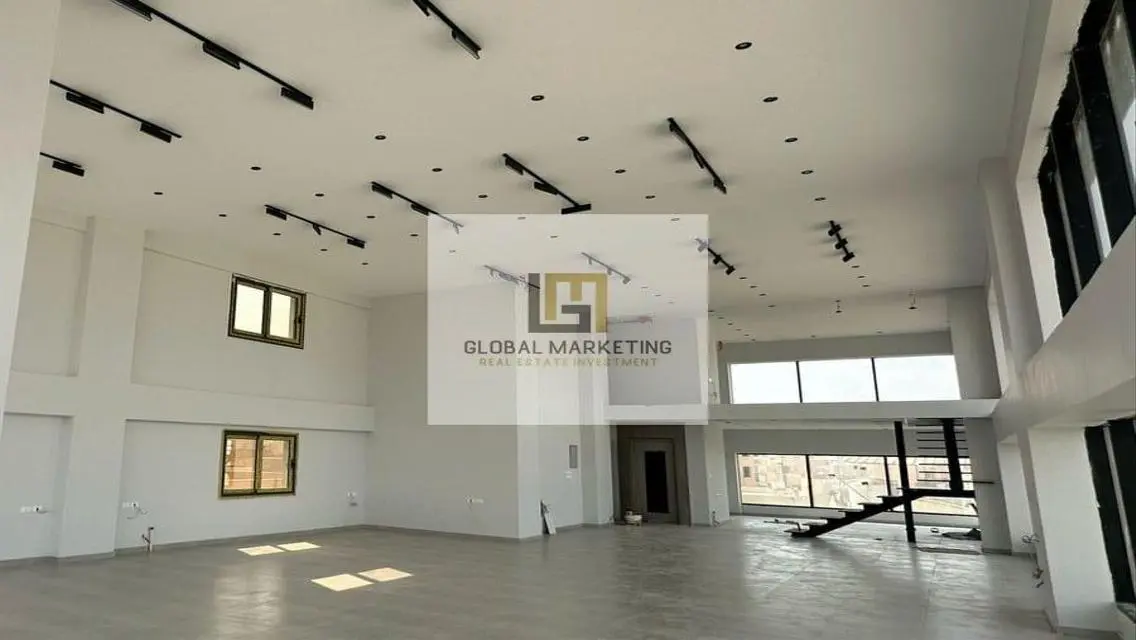 Luxury Apartment with 280 sqm Space