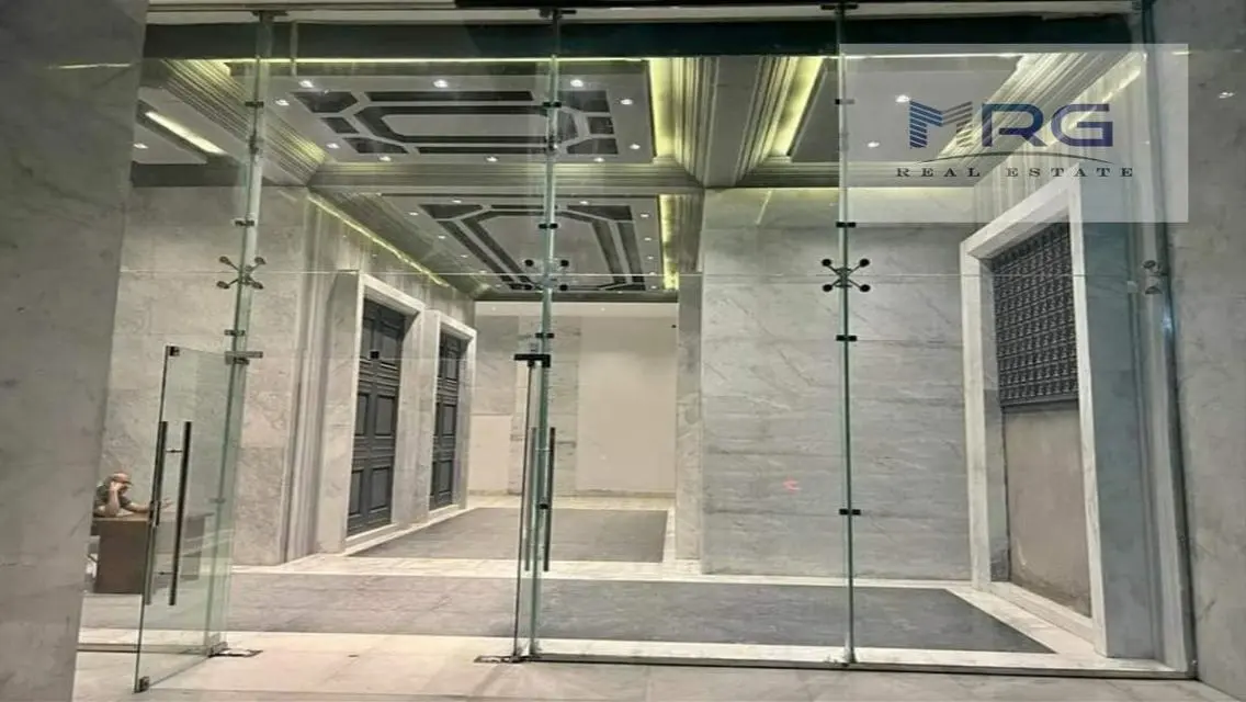 شقة فاخرة بتصميم حديث للبيع