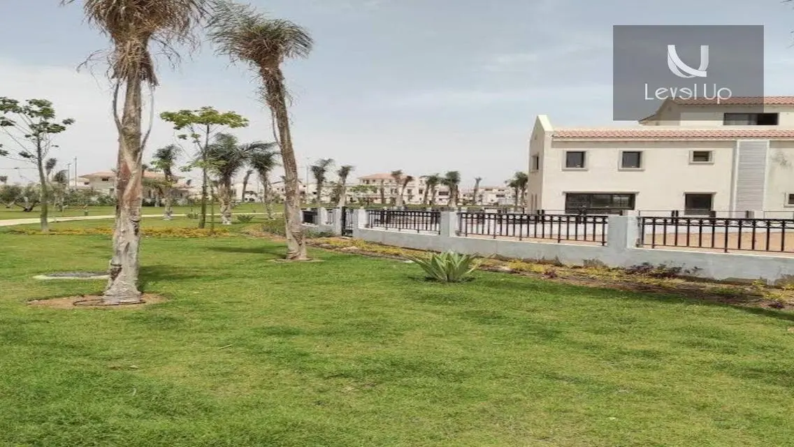 شقة فاخرة بمسبح خاص في قلب المدينة