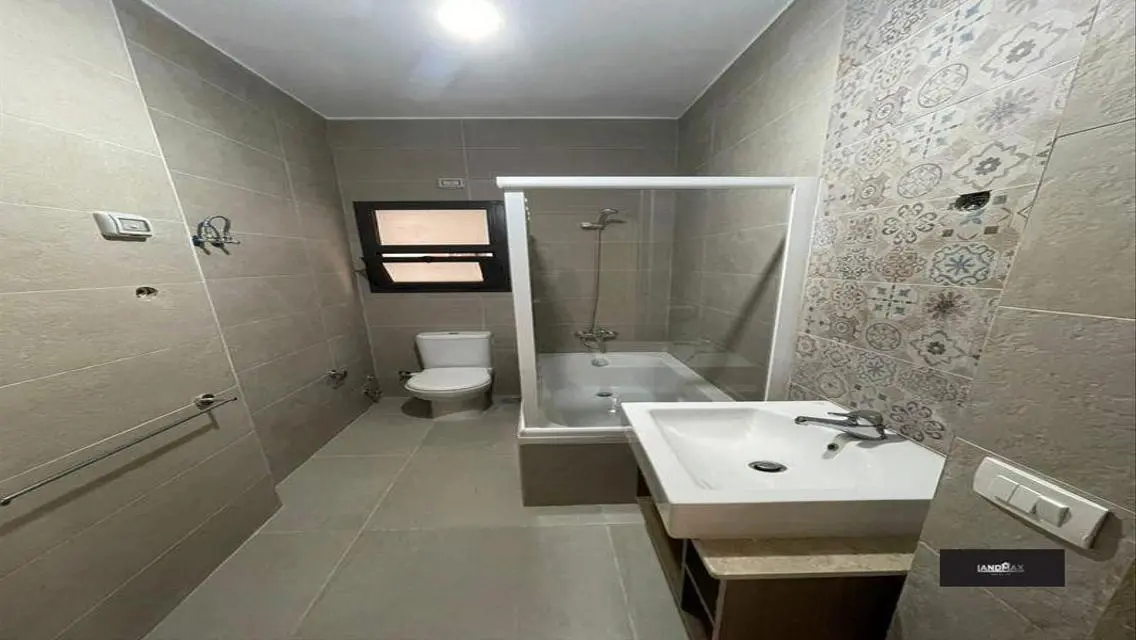 Luxury 3-Bedroom Apartment with Shared Pool