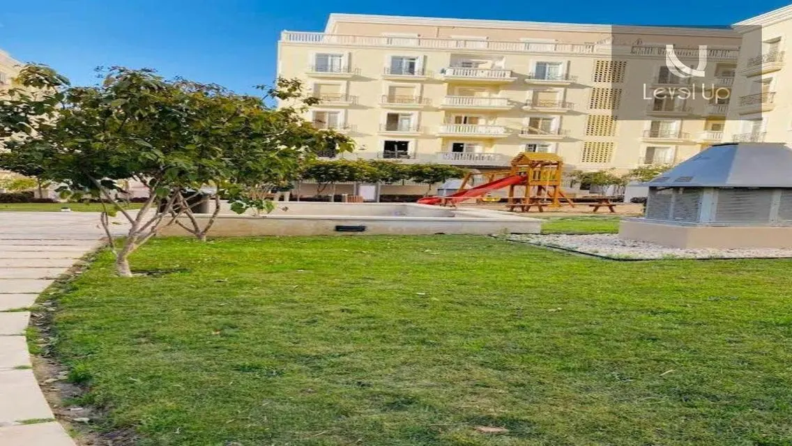 شقة فاخرة للبيع بمساحة متر مربع