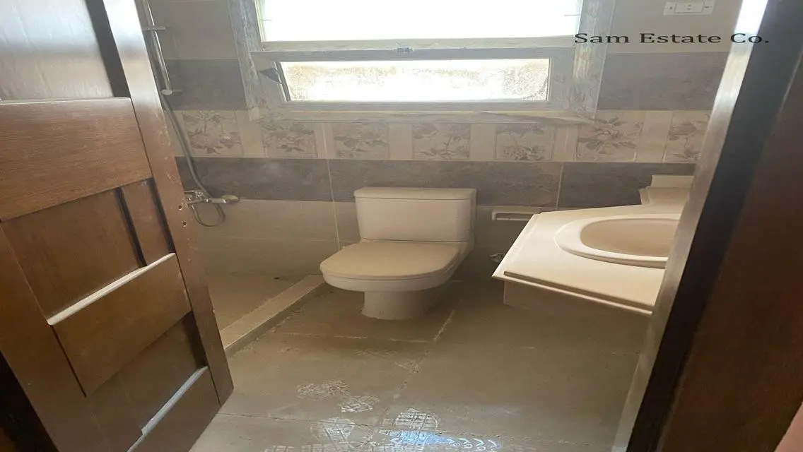 شقة للبيع في منطقة حيوية
