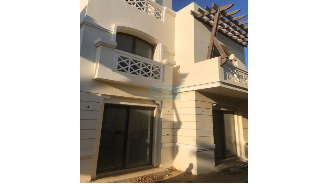 Luxurious Apartment 257 Sqm in N375
