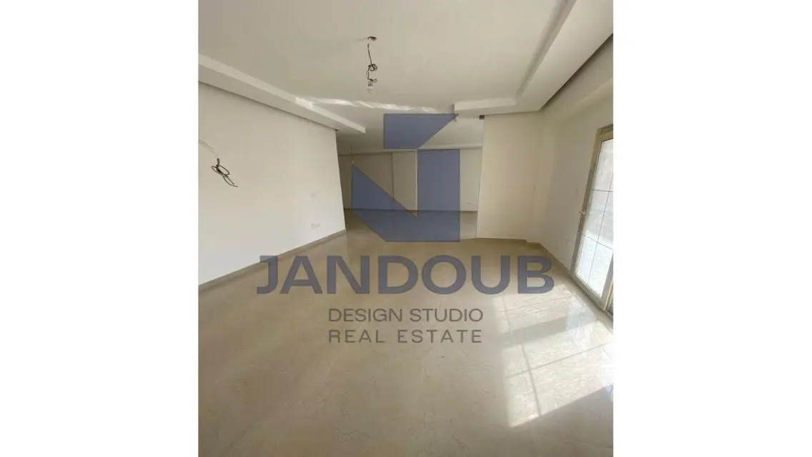 Stunning Apartment in Platinum at a Great Price