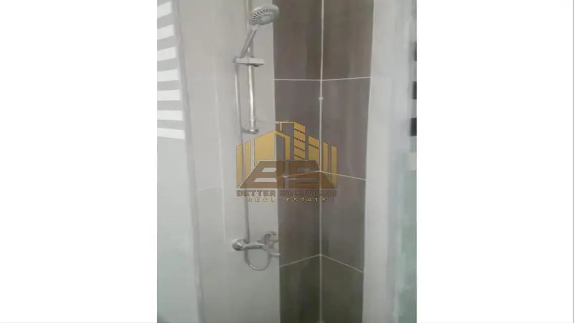 شقة رائعة للبيع بمساحة مميزة