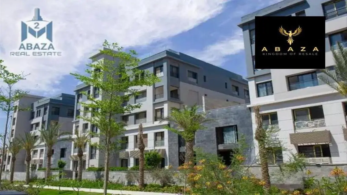 Luxury Apartment with Lake View