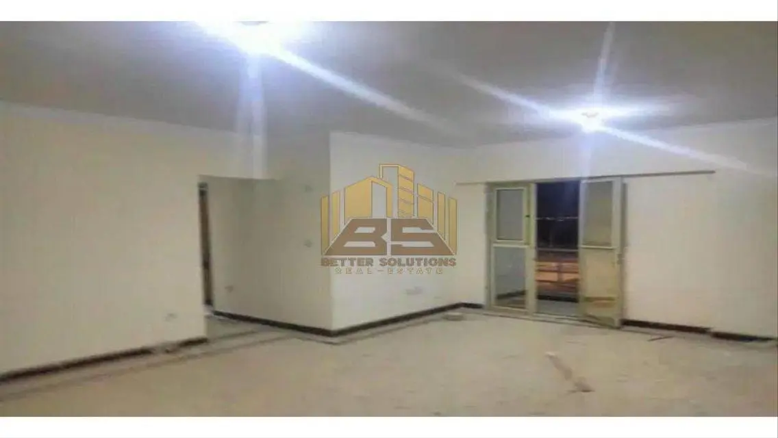Luxury Apartment with Balcony in a Prime Location